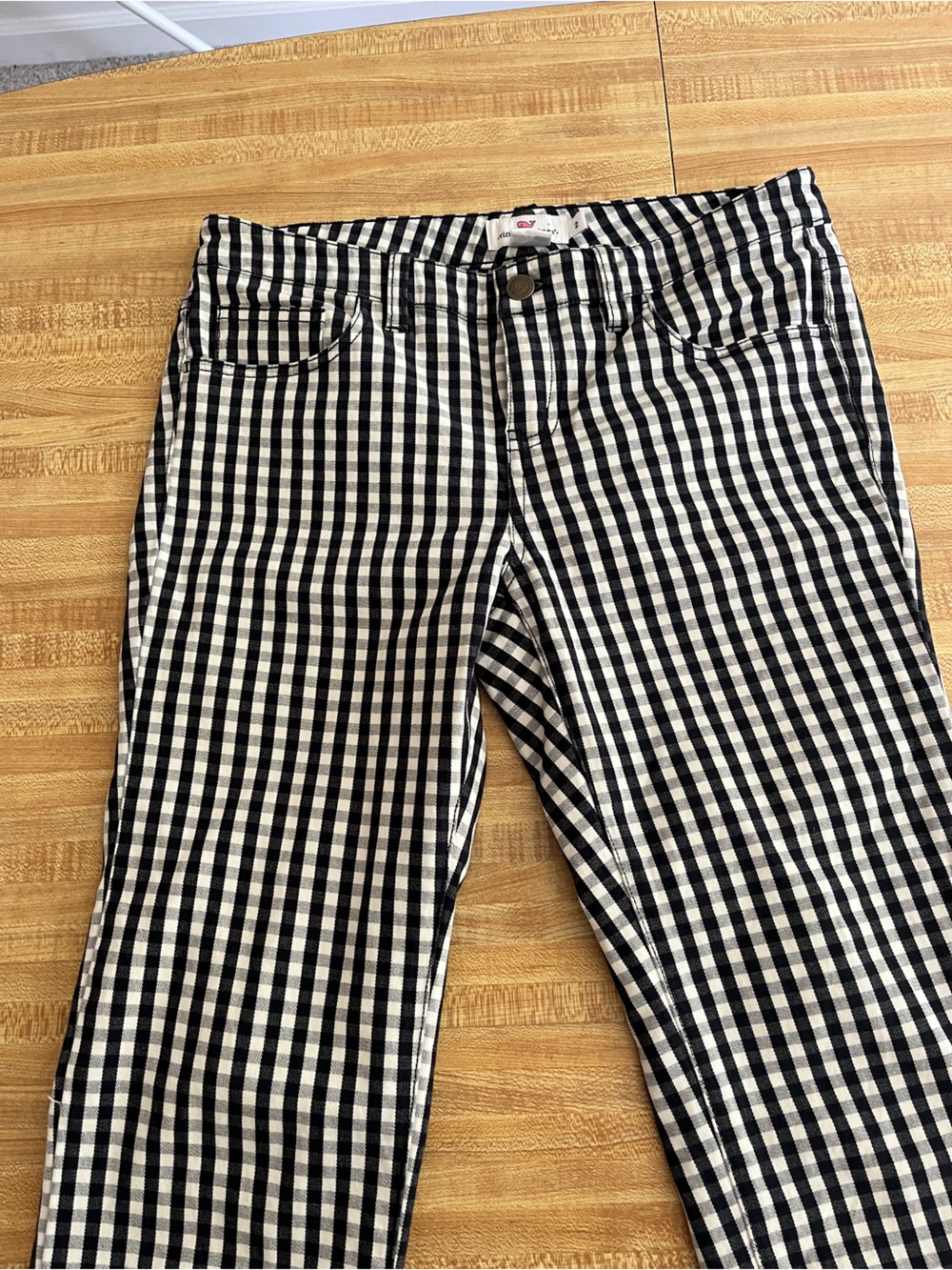 Vineyard Vines checkered women’s pants size 2